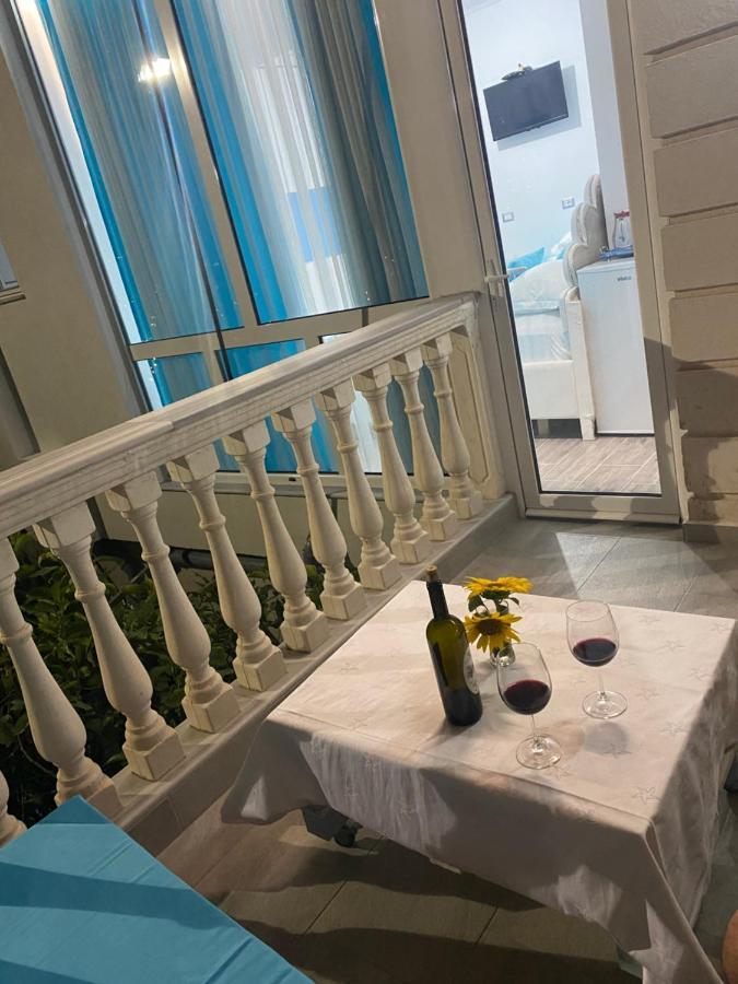 Vila Sinani Saranda Zewnętrze zdjęcie