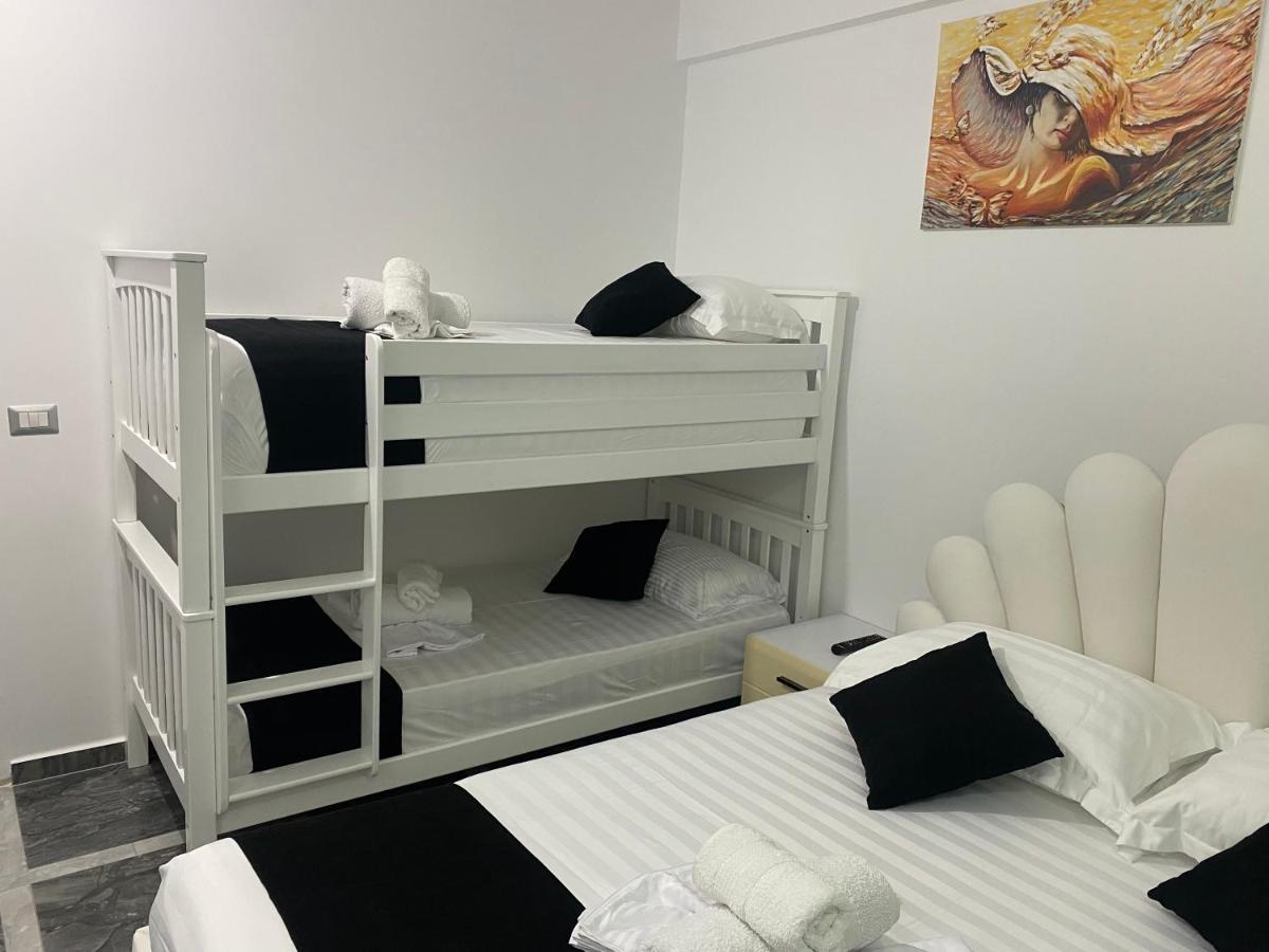 Vila Sinani Saranda Zewnętrze zdjęcie