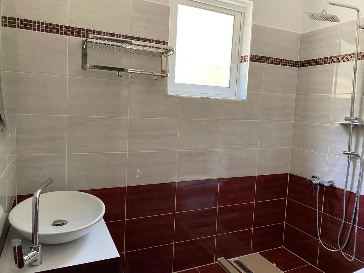 Vila Sinani Saranda Zewnętrze zdjęcie