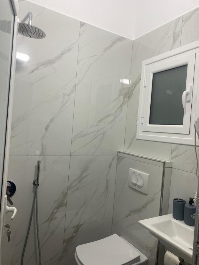 Vila Sinani Saranda Zewnętrze zdjęcie
